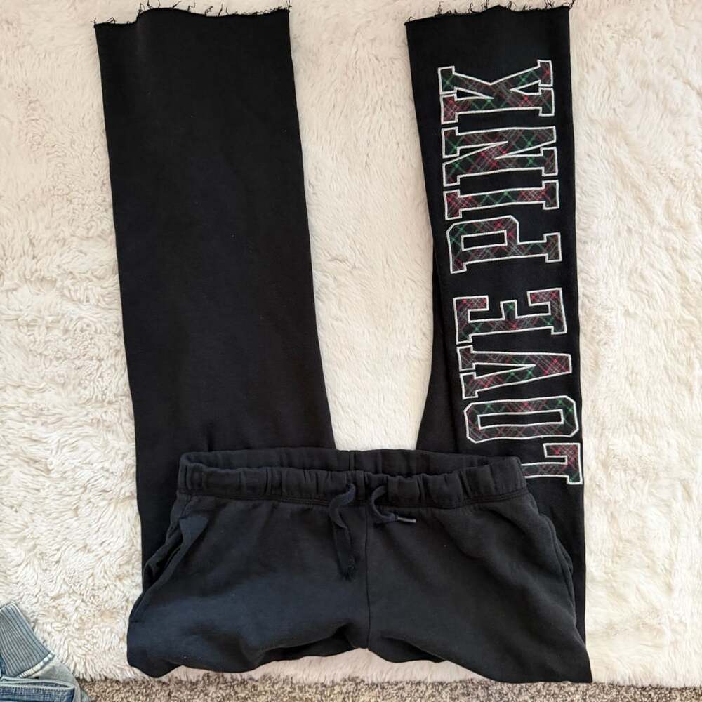 PINK Victoria's Secret Black Plaid Logo Sweatpants
